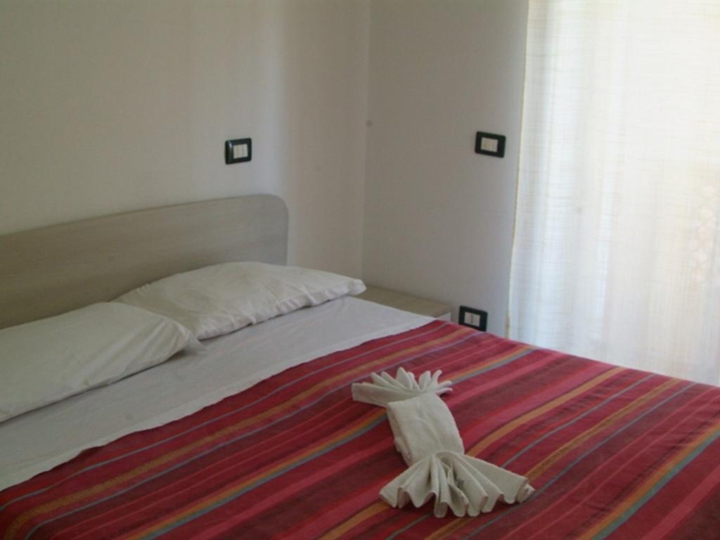 Hotel Aurora 斯考里 外观 照片